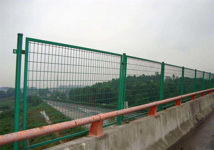 貴州鐵路橋梁防拋網圖片3