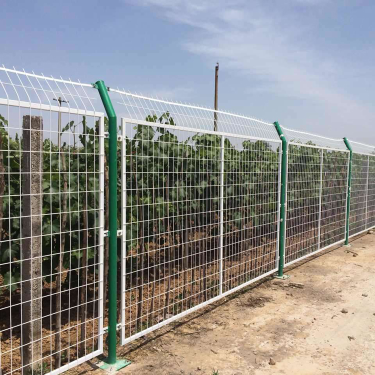 光伏護欄網施工方案圖片2