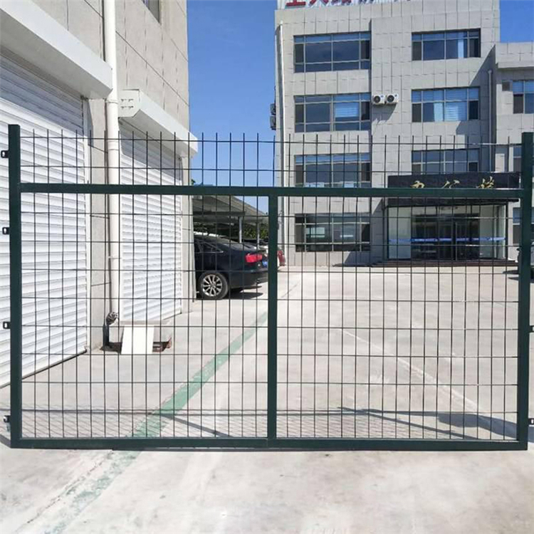 陜西鐵路隔離防護鐵絲網圖片2