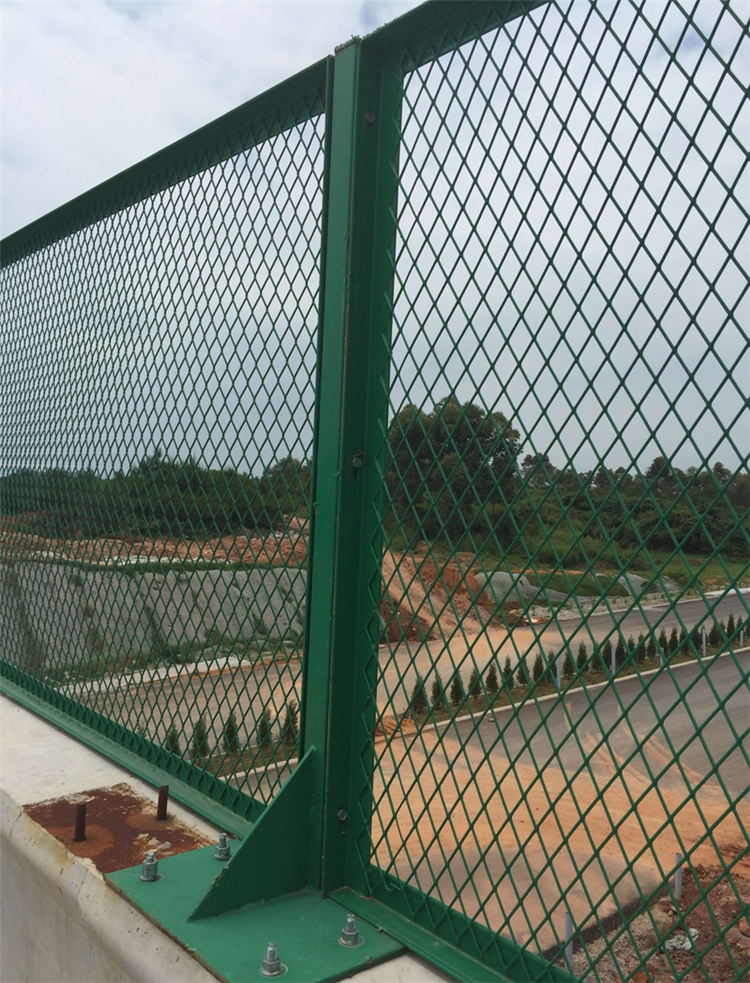 山東鐵路橋上防拋網(wǎng)圖片4