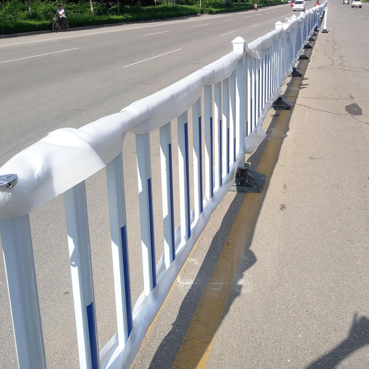 道路鋅鋼護欄