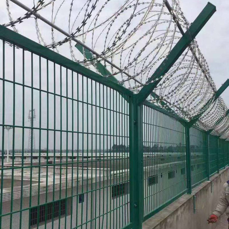 軍區醫院鋼網墻圖片2