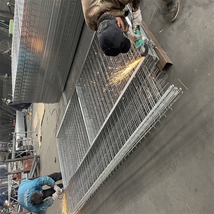 高速公路隔離柵保驗收的產品圖片4